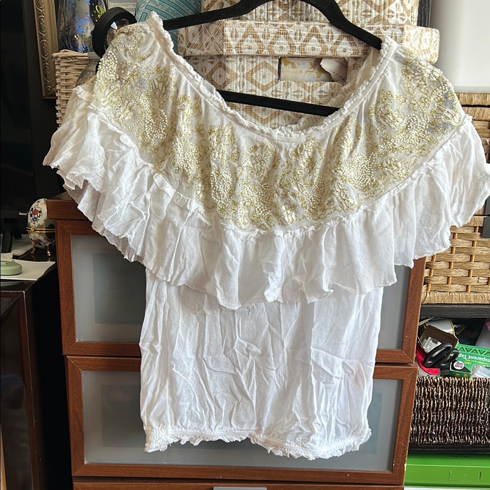 Free People Cream Ruffled Sleeveless Blouse size extra small small
